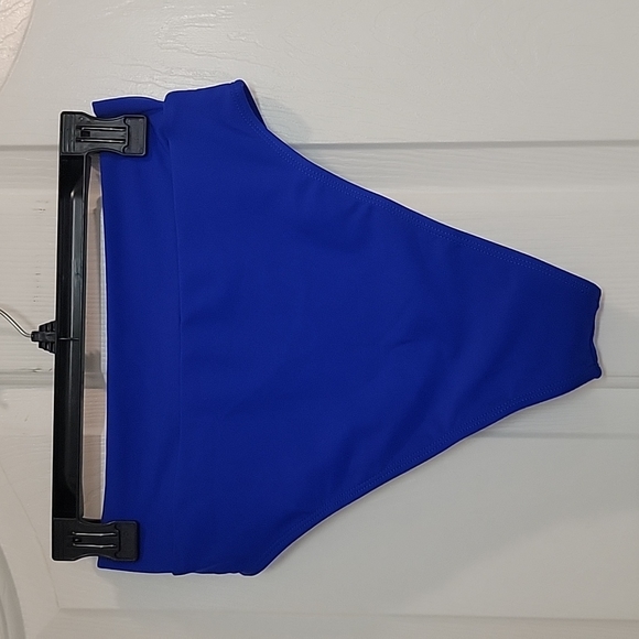 Bikini Bottom - Picture 3 of 5